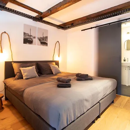 Bed & Breakfast Pakhuis Maassluis