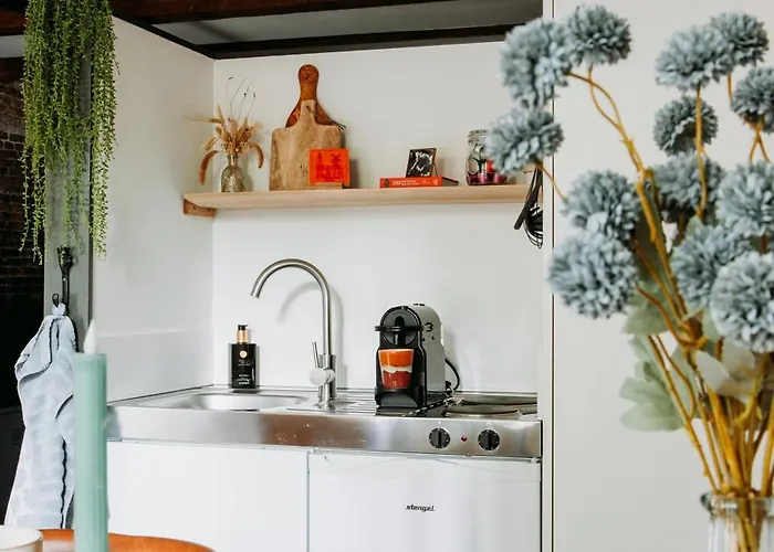 לינה וארוחת בוקר Pakhuis